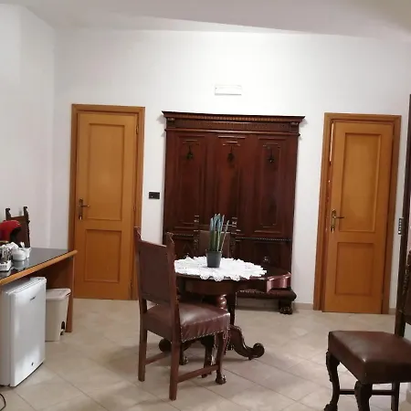 Casa Madre 3*